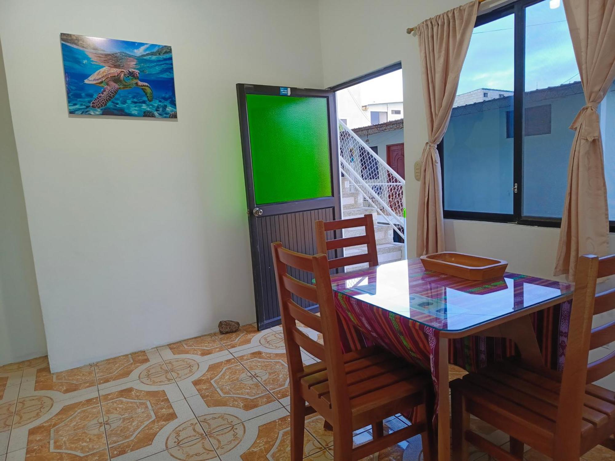 Teresita'S House Suites Con Cocina Privada Puerto Baquerizo Moreno Εξωτερικό φωτογραφία